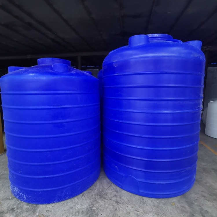 源头厂家锥底水箱 2吨 5吨塑料牛筋水塔蓄水罐塑胶pe水箱 现货