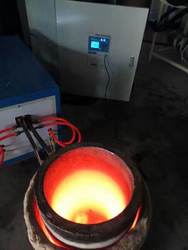 15kg黄铜中频熔炼感应加热锻造炉厂家