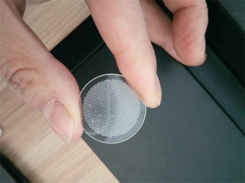 光学玻璃激光切割玻璃基板激光打孔微孔小孔加工来图定制