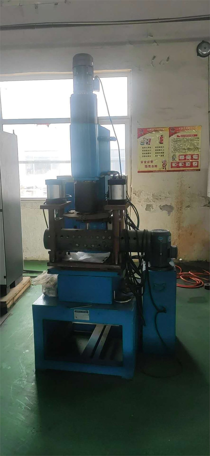 南京市江宁区高价回收家具厂设备 食品机械回收科朗叉车